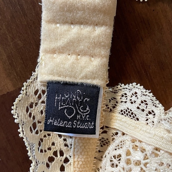 NWOT ONLY HEARTS So fine lace tank bralette - Picture 5 of 10